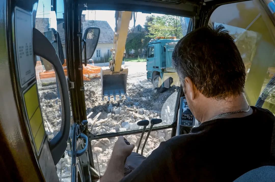 Czy kurs na koparkę jest trudny? Poznaj wyzwania i korzyści