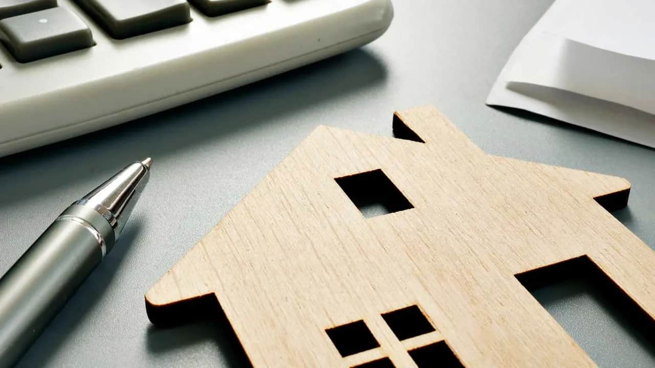 Ile kosztuje budowa domu szkieletowego 70m2? Sprawdź ukryte wydatki